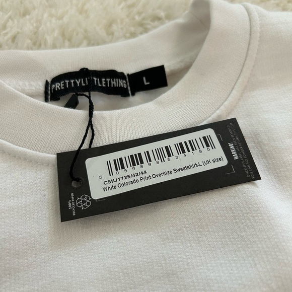 PrettyLittleThing White Graphic Sweater - Picture 2 of 2